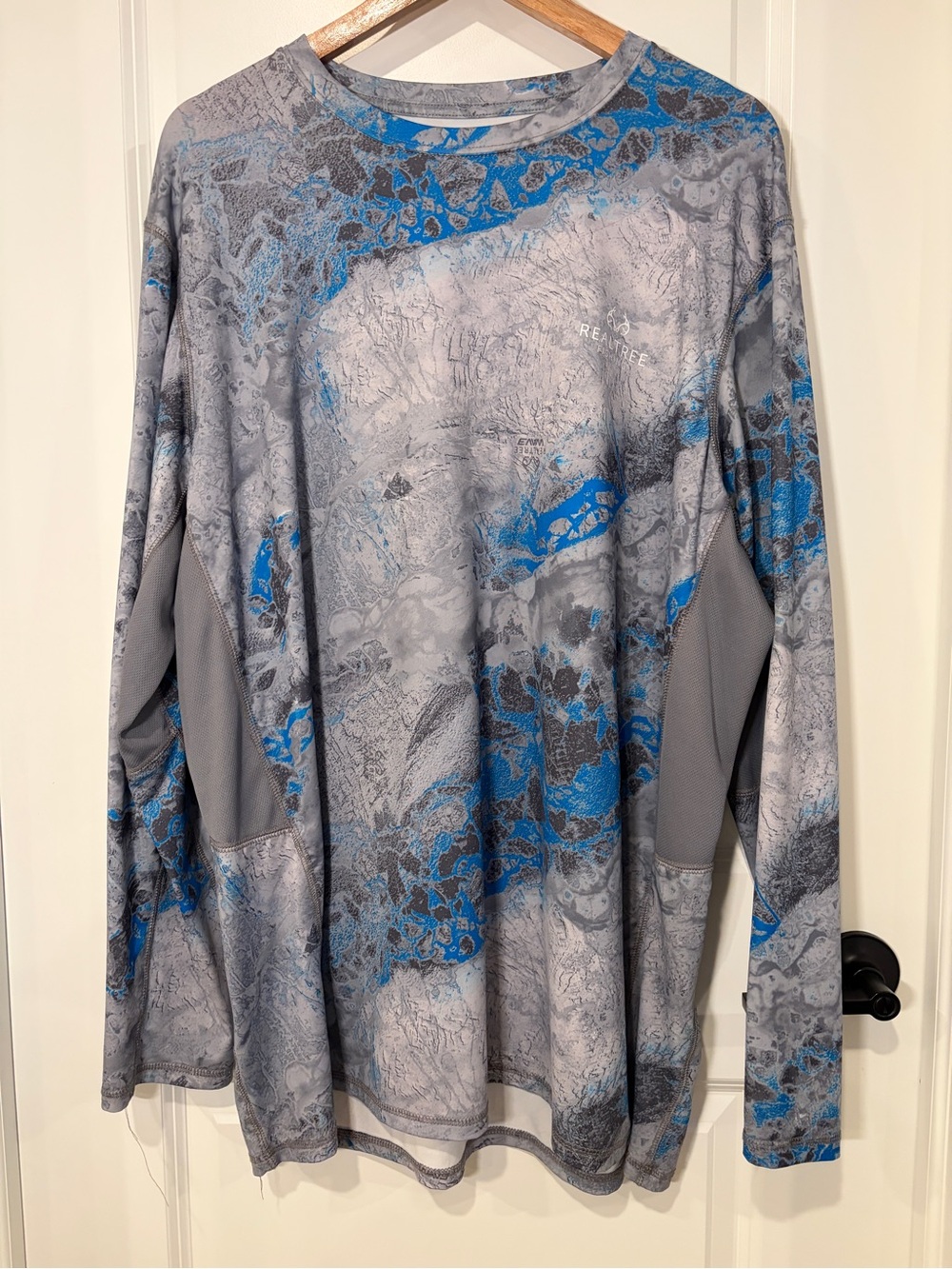 Realtree Fishing Mens 2XL Performance Long Sleeve Shirt Gray Blue Camo